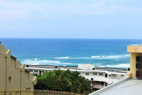 Uvongo Lucian Blue Flag Beach Apartment